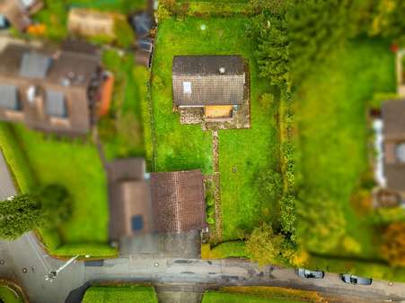 Ansicht von oben Ansicht von oben - Grundstück in 82319 Starnberg mit 875m² kaufen