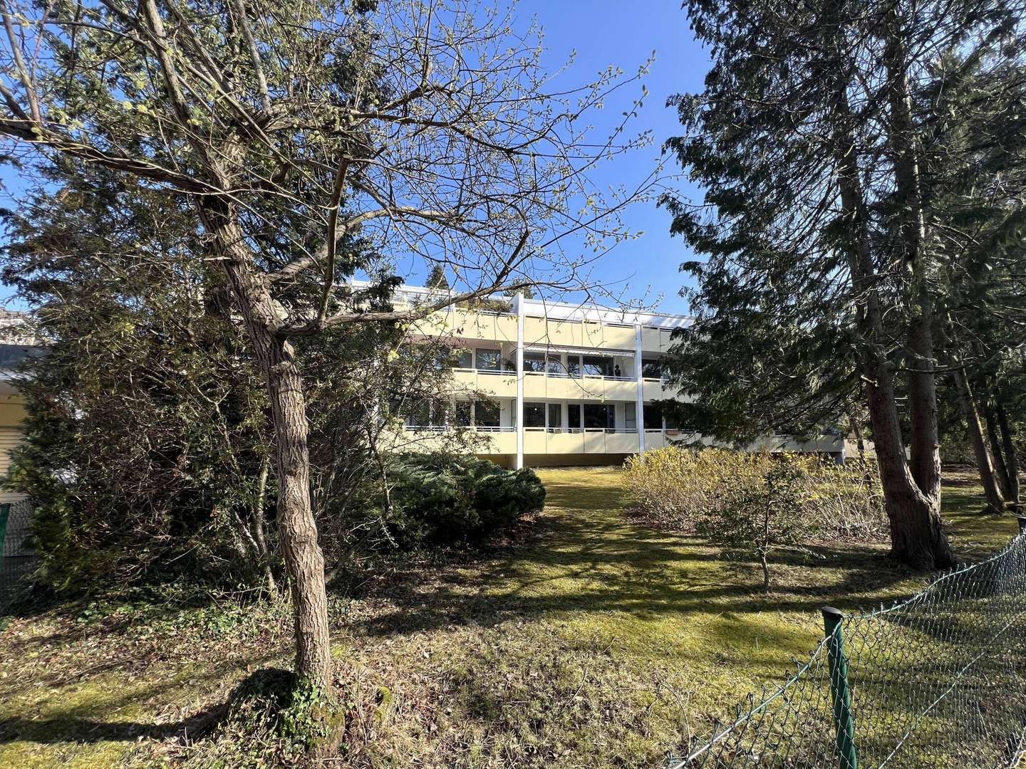 Vorderansicht - Etagenwohnung in 81247 München mit 59m² kaufen
