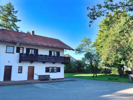 Garten zur Straße - Grundstück in 82064 Straßlach-Dingharting mit 800m² kaufen