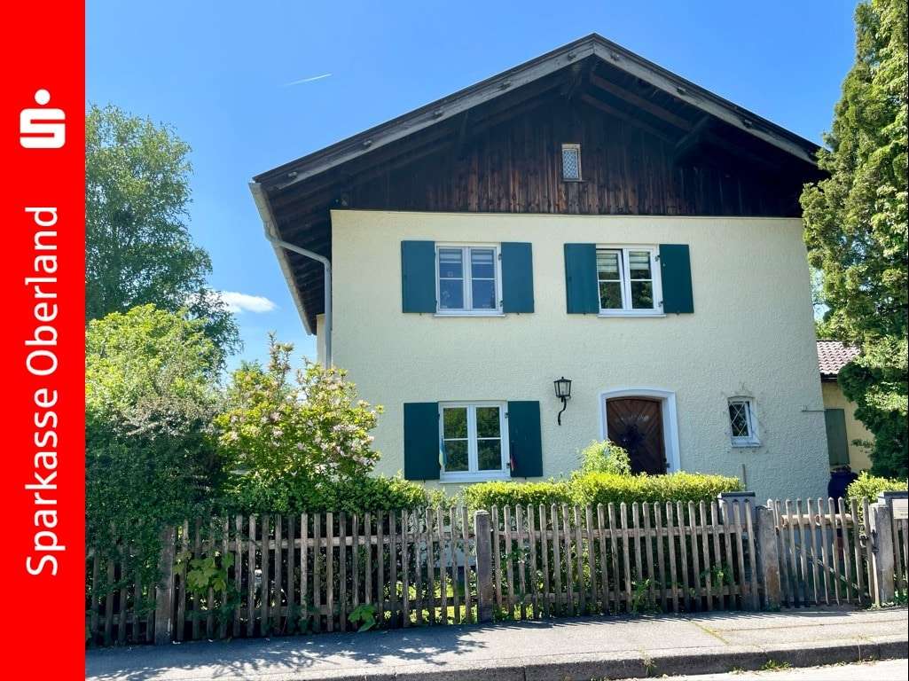 Bild von der Straße - Zweifamilienhaus in 82362 Weilheim mit 165m² kaufen