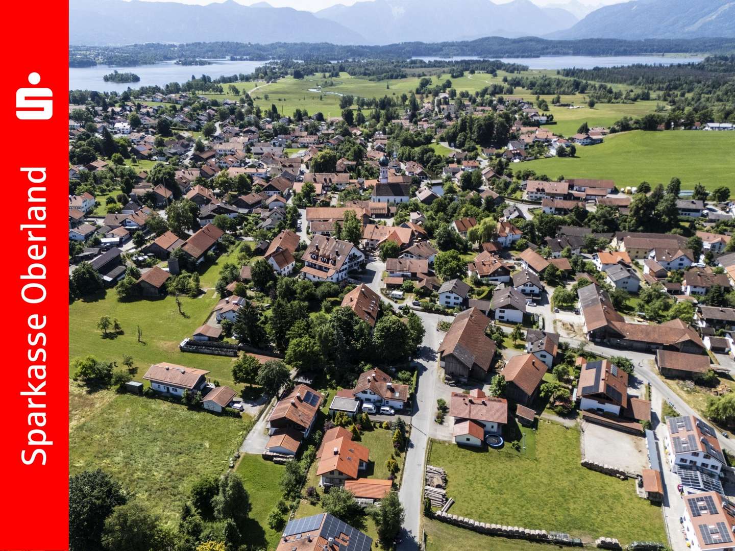Blick nach Süden Drohne - Einfamilienhaus in 82449 Uffing mit 130m² kaufen