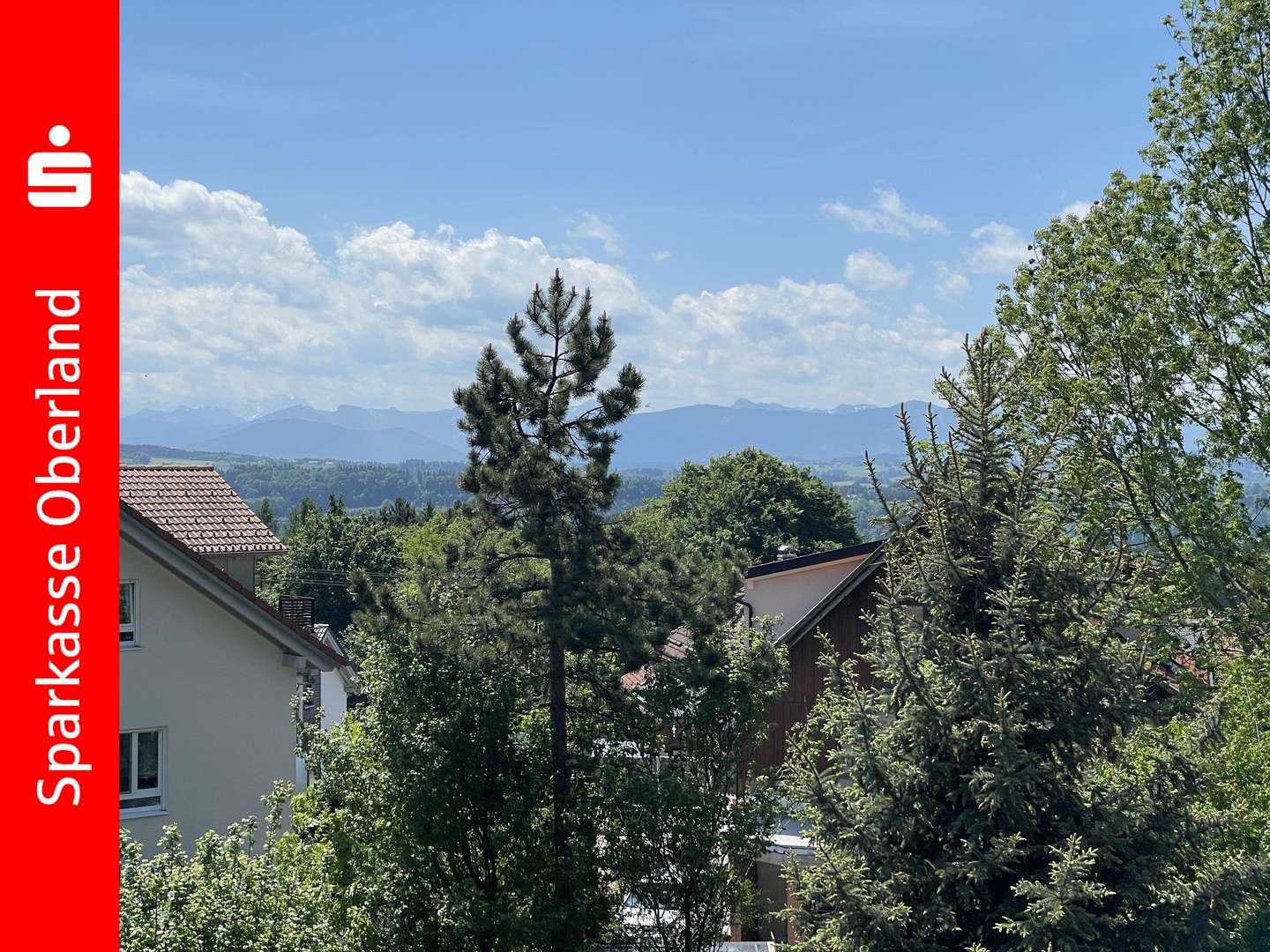 Ausblick vom Balkon - Dachgeschosswohnung in 82383 Hohenpeißenberg mit 83m² kaufen