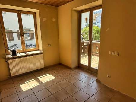Erdgeschoss: Wohnküche - Einfamilienhaus in 82467 Garmisch-Partenkirchen mit 170m² kaufen
