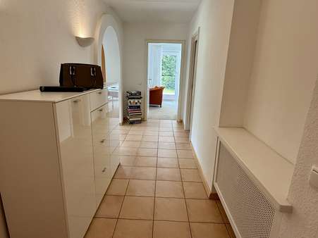 Flur - Erdgeschosswohnung in 82467 Garmisch-Partenkirchen mit 108m² kaufen