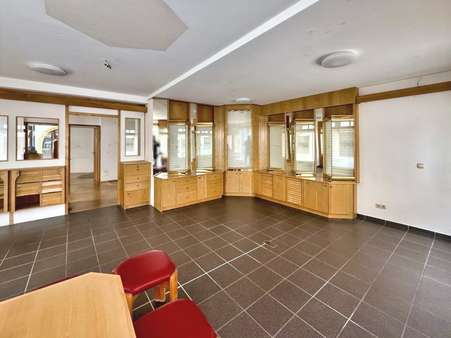 Laden Laden - Ladenlokal in 86956 Schongau mit 90m² kaufen