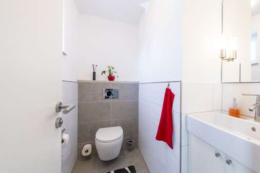 Gäste-WC - Erdgeschosswohnung in 82362 Weilheim mit 104m² kaufen