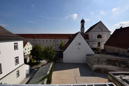Blick nach Osten - Maisonette-Wohnung in 86956 Schongau mit 108m² mieten