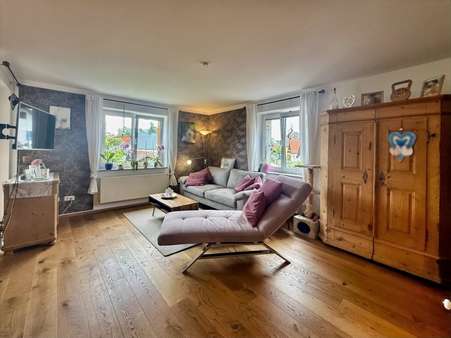 Wohnbereich Wohnbereich - Maisonette-Wohnung in 86956 Schongau mit 98m² kaufen
