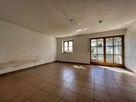 Wohn-/Essbereich - Etagenwohnung in 86956 Schongau mit 60m² kaufen
