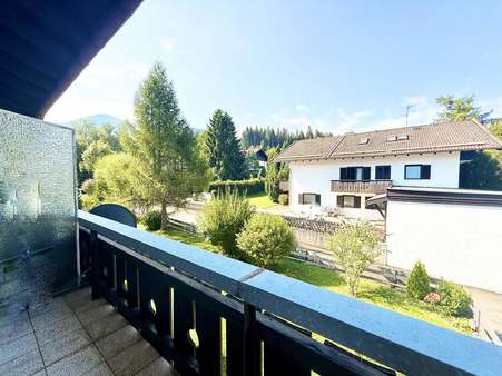 Ausblick vom Süd-/Westbalkon - Etagenwohnung in 82433 Bad Kohlgrub mit 72m² kaufen