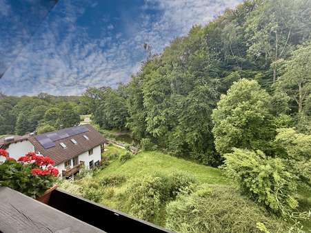 Ausblick vom Balkon - Dachgeschosswohnung in 82380 Peißenberg mit 60m² kaufen