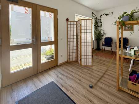 Eingangsbereich Eingangsbereich - Büro in 82435 Bad Bayersoien mit 61m² mieten