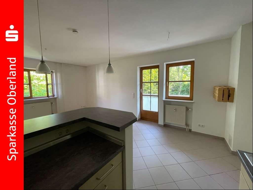Wohnraum mit Küchentheke Wohnraum mit Küchentheke - Etagenwohnung in 82211 Herrsching mit 54m² kaufen