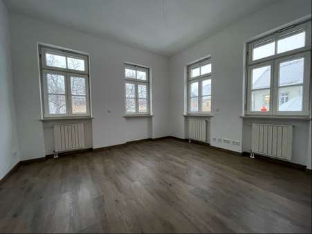 separates Büro - Büro in 86971 Peiting mit 71m² mieten