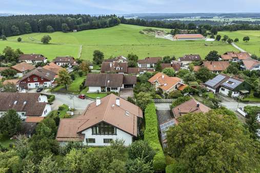 Luftbild Richtung Süden - Einfamilienhaus in 86934 Reichling mit 290m² kaufen