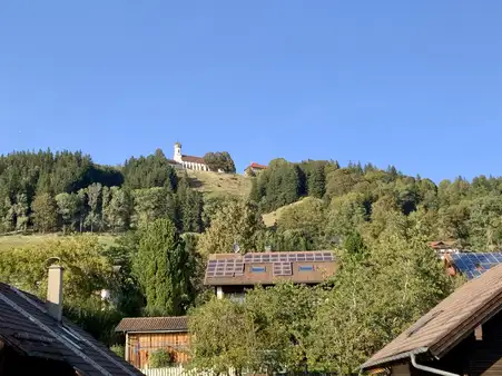 Einfamilienhaus in begehrter Lage mit Bergblick!