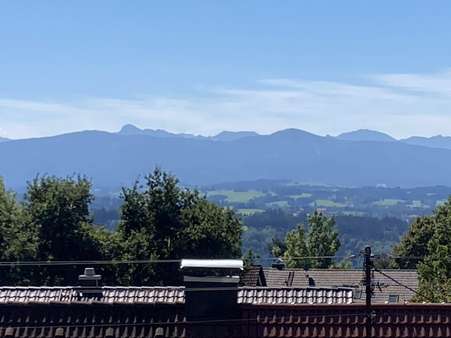 Blick in die Berge vom Balkon - Einfamilienhaus in 82383 Hohenpeißenberg mit 118m² kaufen