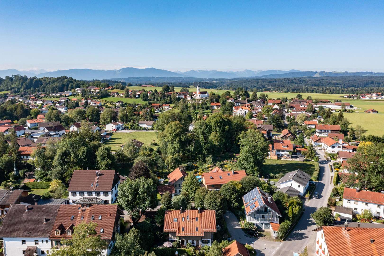 Blick über Oberhausen - Doppelhaushälfte in 82386 Oberhausen mit 140m² kaufen