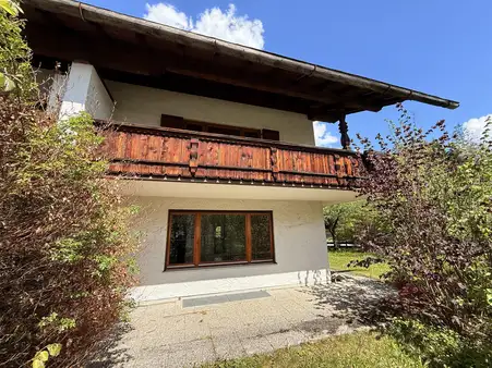 Große Doppelhaushälfte zentral im Zugspitzdorf Grainau!