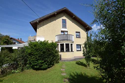 Ostansicht - Einfamilienhaus in 86971 Peiting mit 256m² kaufen