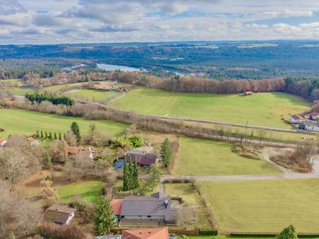 Hausansicht Hausansicht - Einfamilienhaus in 82057 Icking mit 236m² kaufen