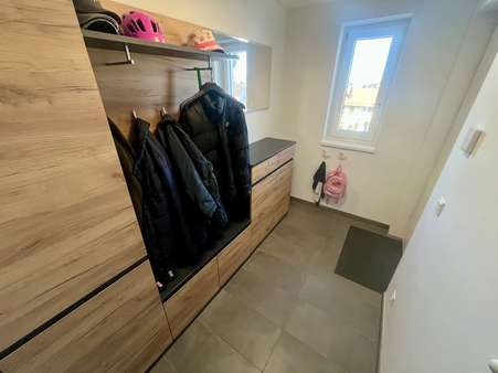 Eingangsbereich Eingangsbereich - Etagenwohnung in 83395 Freilassing mit 77m² kaufen
