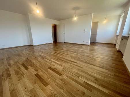 Zimmer - Etagenwohnung in 83404 Ainring mit 45m² kaufen