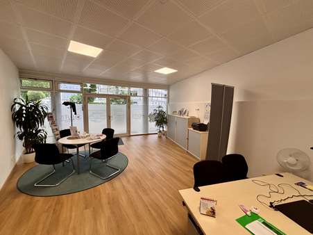 Geschäftsräume - Ladenlokal in 83435 Bad Reichenhall mit 43m² kaufen