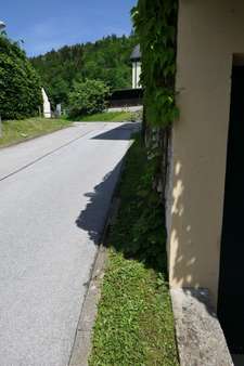 Zufahrt zur Garage - Etagenwohnung in 83471 Berchtesgaden mit 71m² als Kapitalanlage kaufen