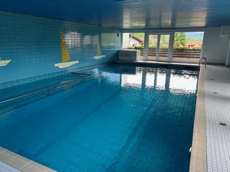 kleines, gepflegtes Hallenbad kleines, gepflegtes Hallenbad - Erdgeschosswohnung in 83471 Berchtesgaden mit 67m² kaufen