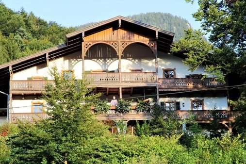 Viel Sonne - Etagenwohnung in 83471 Berchtesgaden mit 84m² kaufen