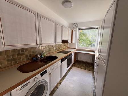 Küche mit Waschmaschine - Etagenwohnung in 83435 Bad Reichenhall mit 76m² kaufen