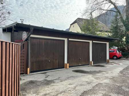 Garagen und Stellplatz - Mehrfamilienhaus in 83435 Bad Reichenhall mit 300m² kaufen