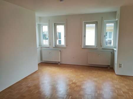 Richtig viel Platz - Etagenwohnung in 83435 Bad Reichenhall mit 98m² kaufen