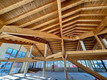 Hier können Sie sich verwirklichen - Werkstatt in 83471 Berchtesgaden mit 500m² mieten
