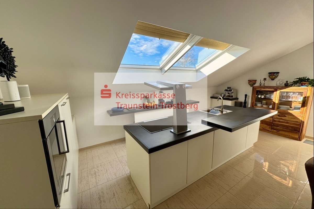 Kochen - Dachgeschosswohnung in 83329 Waging a. See mit 100m² kaufen