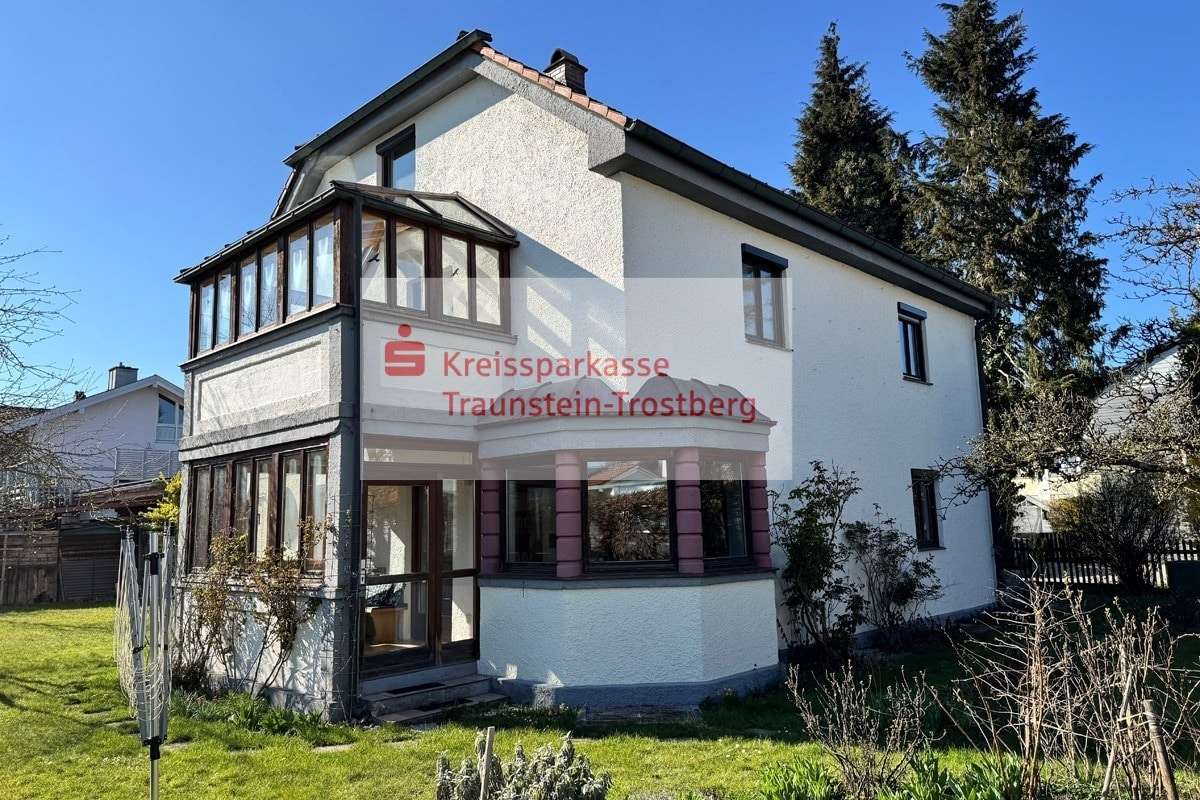 Außenansicht - Einfamilienhaus in 83352 Altenmarkt mit 160m² kaufen