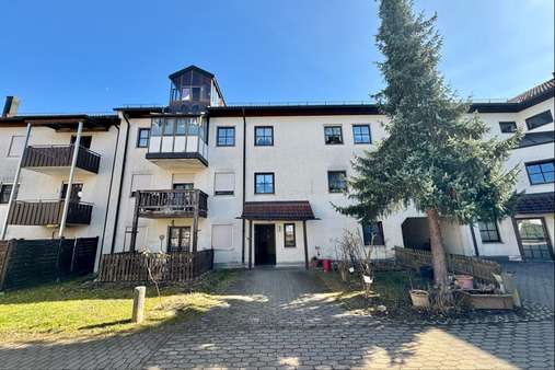 Nord-West-Ansicht - Dachgeschosswohnung in 83301 Traunreut mit 36m² kaufen