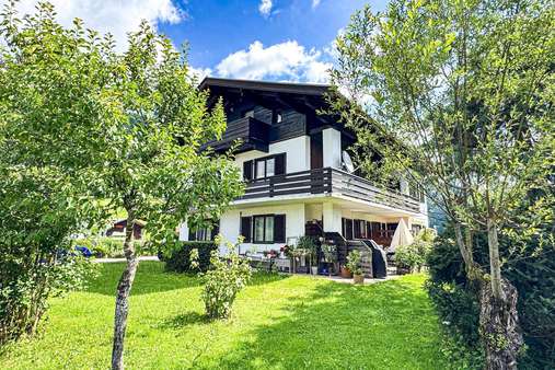Hausansicht Hausansicht - Mehrfamilienhaus in 83242 Reit im Winkl mit 321m² kaufen