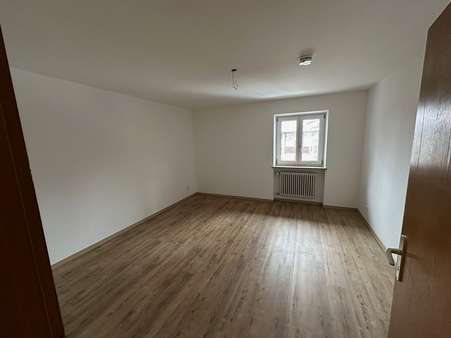 Schlafzimmer - Etagenwohnung in 83334 Inzell mit 80m² mieten