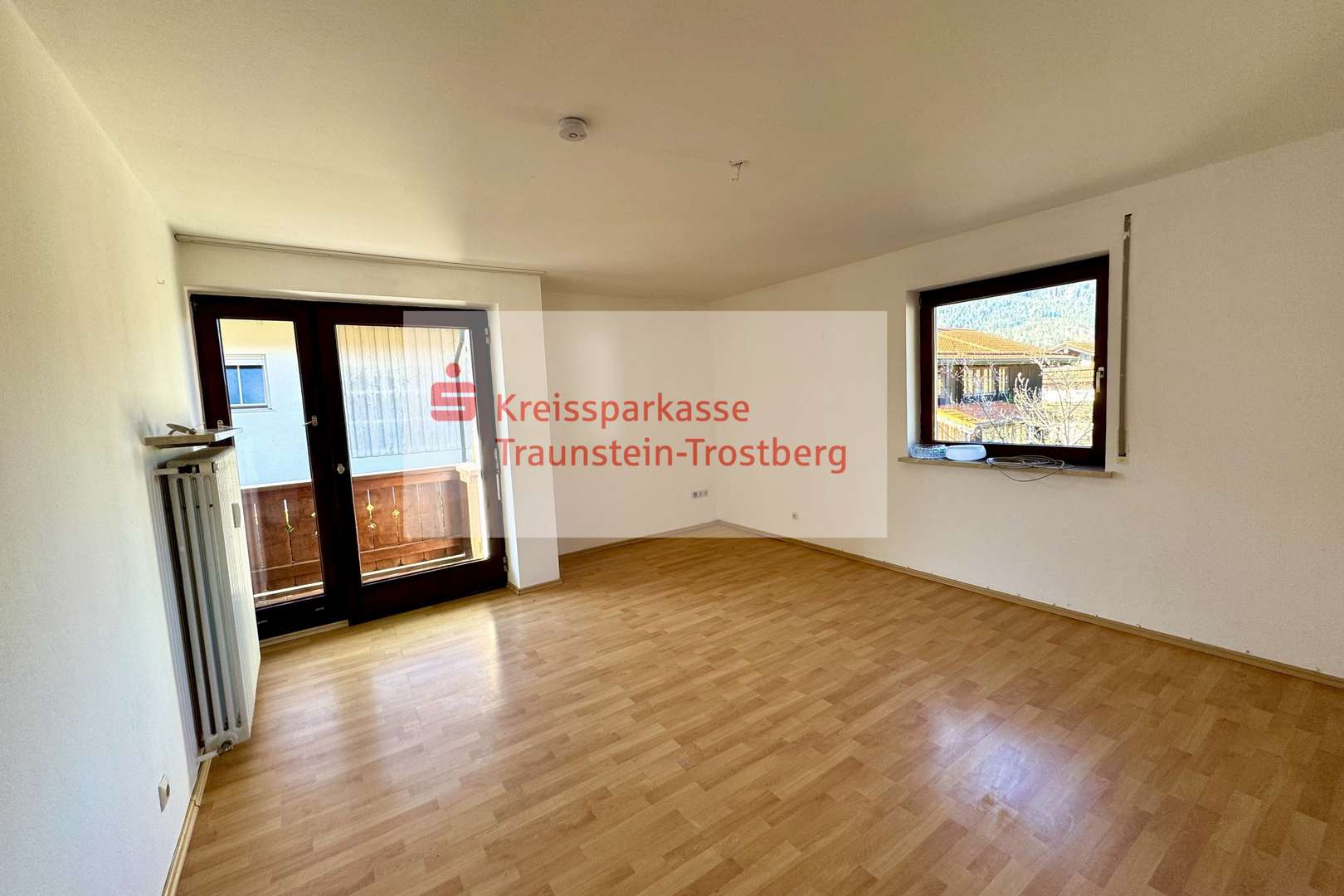 Wohnzimmer - Etagenwohnung in 83334 Inzell mit 59m² kaufen