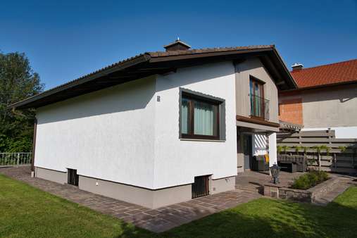 Außenansicht - Einfamilienhaus in 83364 Neukirchen a.Teisenberg mit 106m² mieten