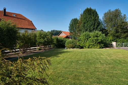 Garten - Einfamilienhaus in 83364 Neukirchen a.Teisenberg mit 106m² mieten
