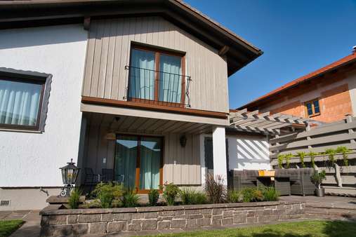 Terrasse - Einfamilienhaus in 83364 Neukirchen a.Teisenberg mit 106m² mieten