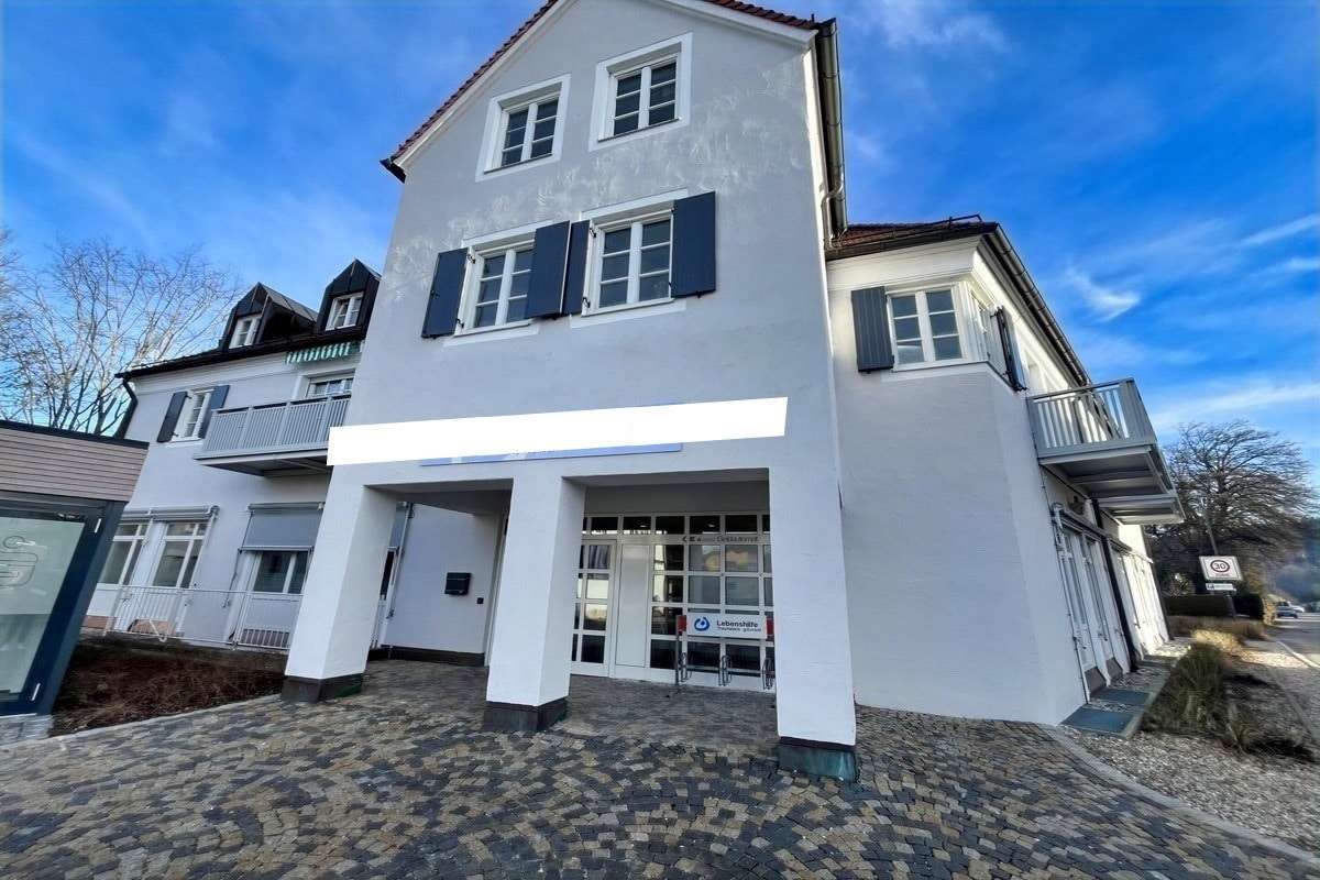 Außenansicht Gebäude - Tiefgaragenstellplatz in 83352 Altenmarkt mit 0m² mieten