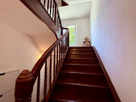 Treppenhaus Treppenhaus - Mehrfamilienhaus in 83278 Traunstein mit 347m² kaufen