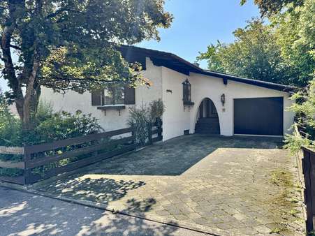 Ostansicht - Einfamilienhaus in 84549 Engelsberg mit 154m² kaufen