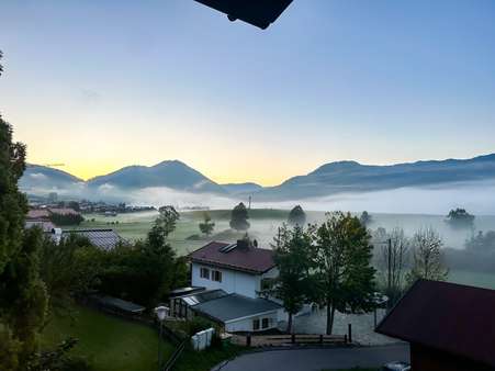 Ausblick Sonnenaufgang Ausblick Sonnenaufgang - Einfamilienhaus in 83242 Reit im Winkl mit 280m² kaufen