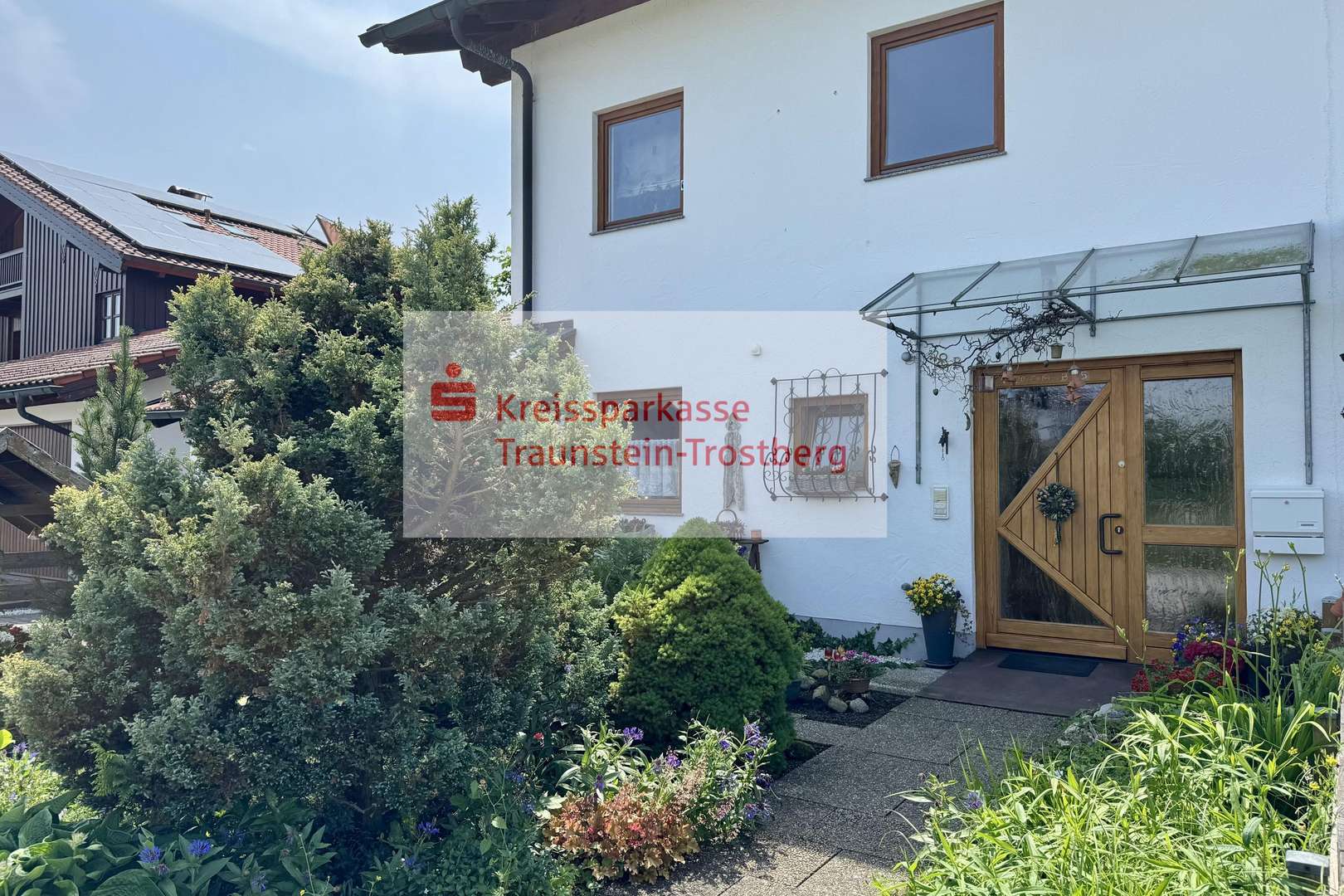 Außenansicht - Doppelhaushälfte in 83355 Grabenstätt mit 123m² kaufen