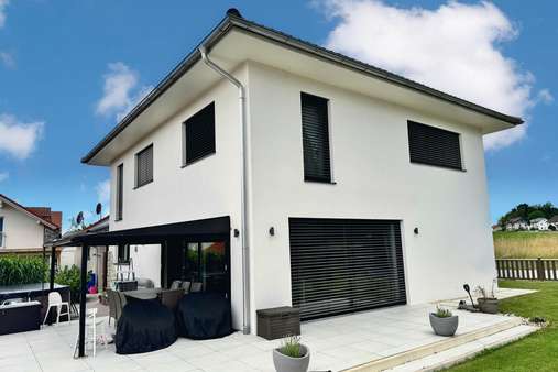 Ansicht Süd/Ost - Einfamilienhaus in 84558 Kirchweidach mit 167m² kaufen